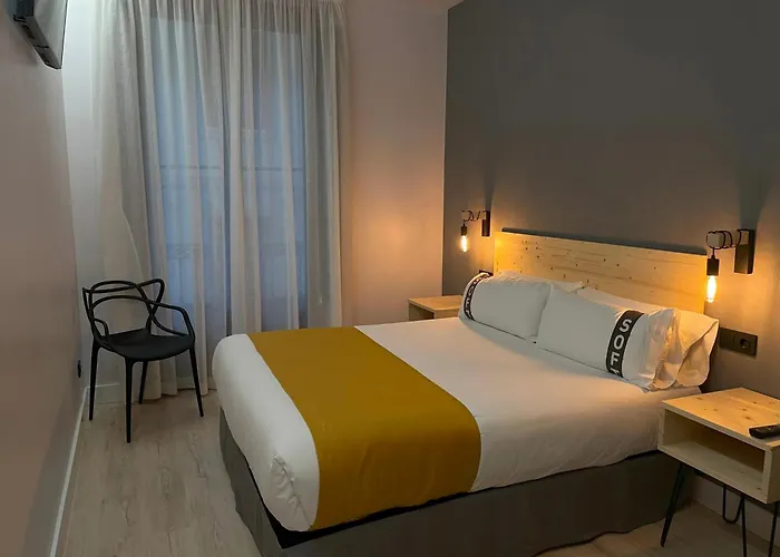 Casual Fuentes Pensjonat 4*