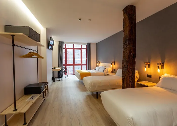 Casual Fuentes Pensionat 4*