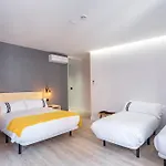 בית הארחה Casual Fuentes